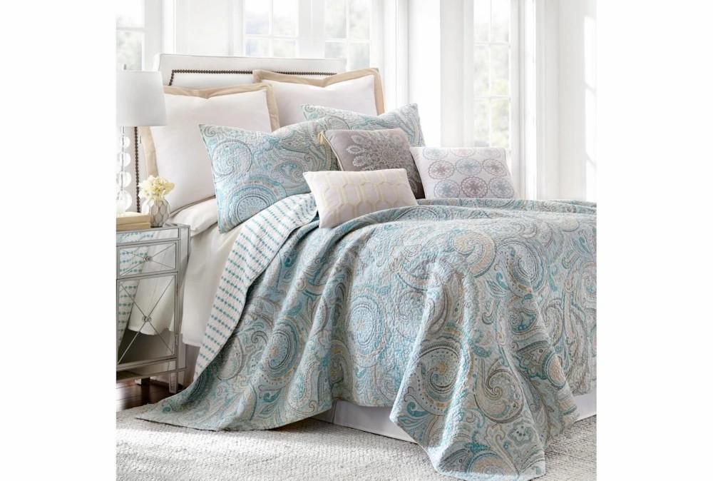 Bedding | Full/Queen Quilt-3 Piece Set Reversible Paisley Pattern To Ikat Stripe Decor